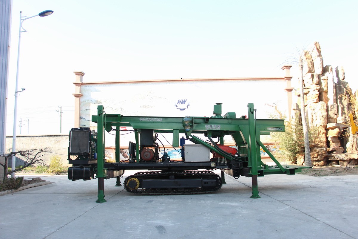 7寸鋼履帶(dài)反循環鑽機